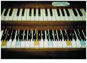Orgel für byzantinische Musik, Baujahr 1924, Klaviaturen 003